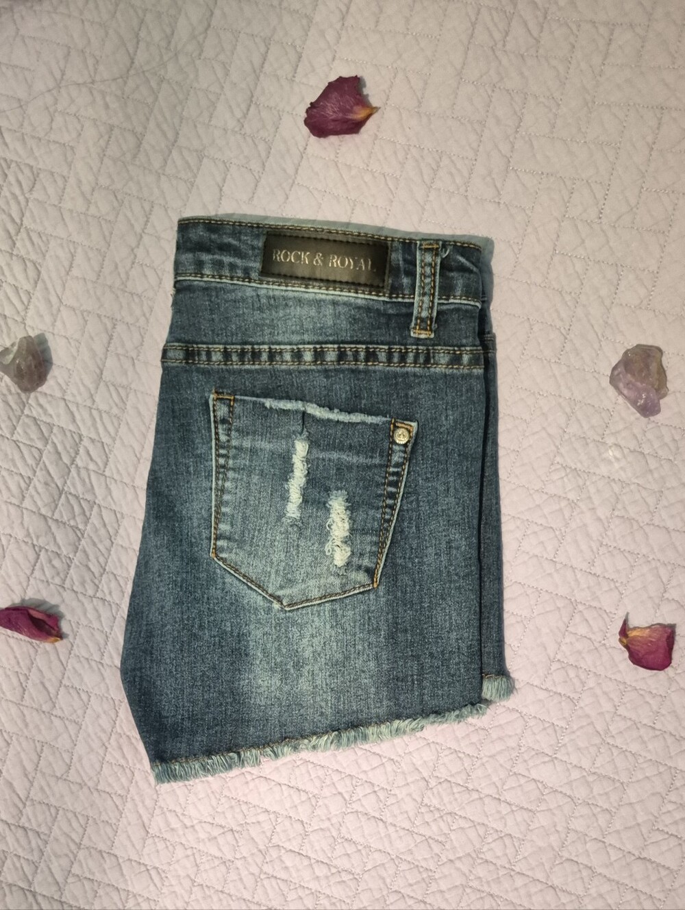 Rock And Royal Womens Jean Shorts Size Medium